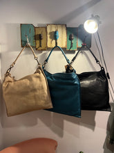 Carica l'immagine nel visualizzatore di Gallery, Borsa Bayside84 404
