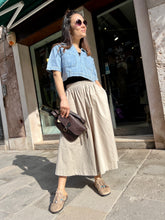 Carica l'immagine nel visualizzatore di Gallery, Top Crop in Jeans

