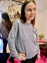 Carica l'immagine nel visualizzatore di Gallery, Susy Mix Maglia perle
