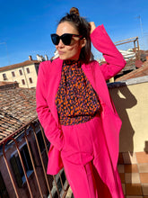 Carica l'immagine nel visualizzatore di Gallery, Blazer FUXIA

