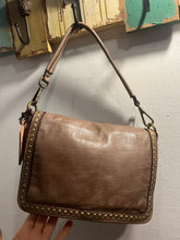 Carica l'immagine nel visualizzatore di Gallery, Pochette Bayside84 422
