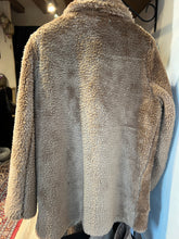 Carica l'immagine nel visualizzatore di Gallery, Cappotto Teddy
