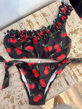Carica l'immagine nel visualizzatore di Gallery, Susy Mix Bikini ciliegie
