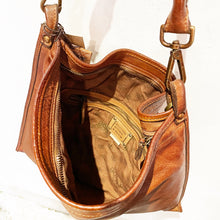 Carica l'immagine nel visualizzatore di Gallery, Borsa Bayside84 404
